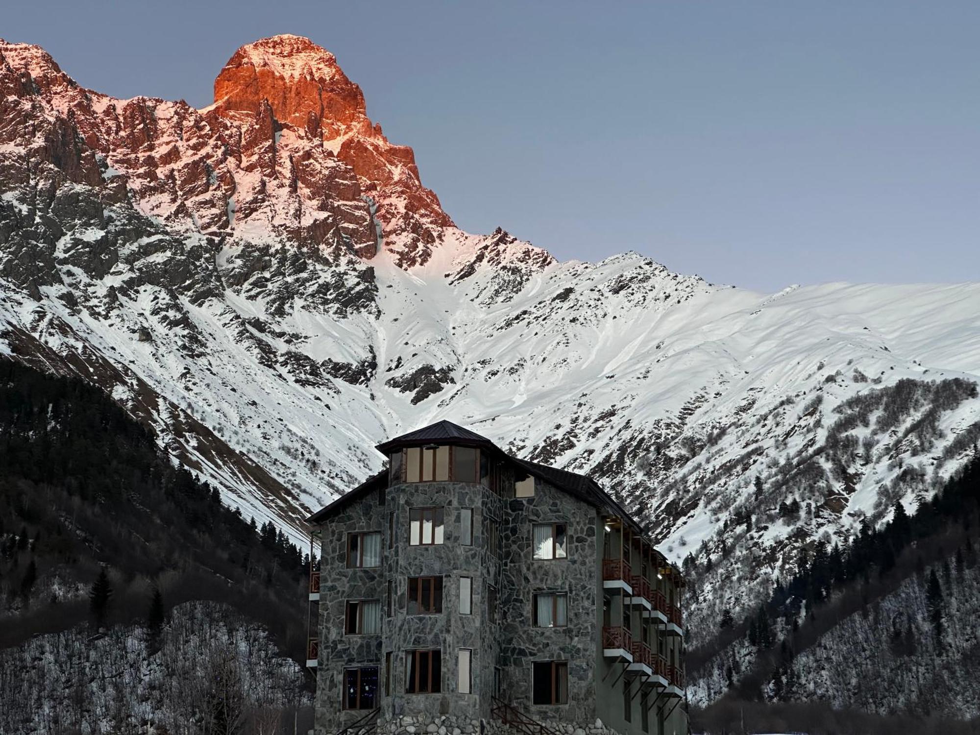 Hotel Lamala Mazeri Екстериор снимка